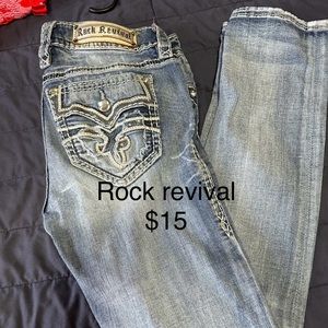 Rock revival straight leg 28x30
